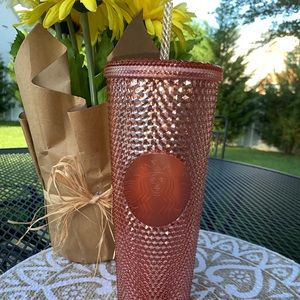 Rare 2019 Starbucks Iridescent Rose Gold Cup